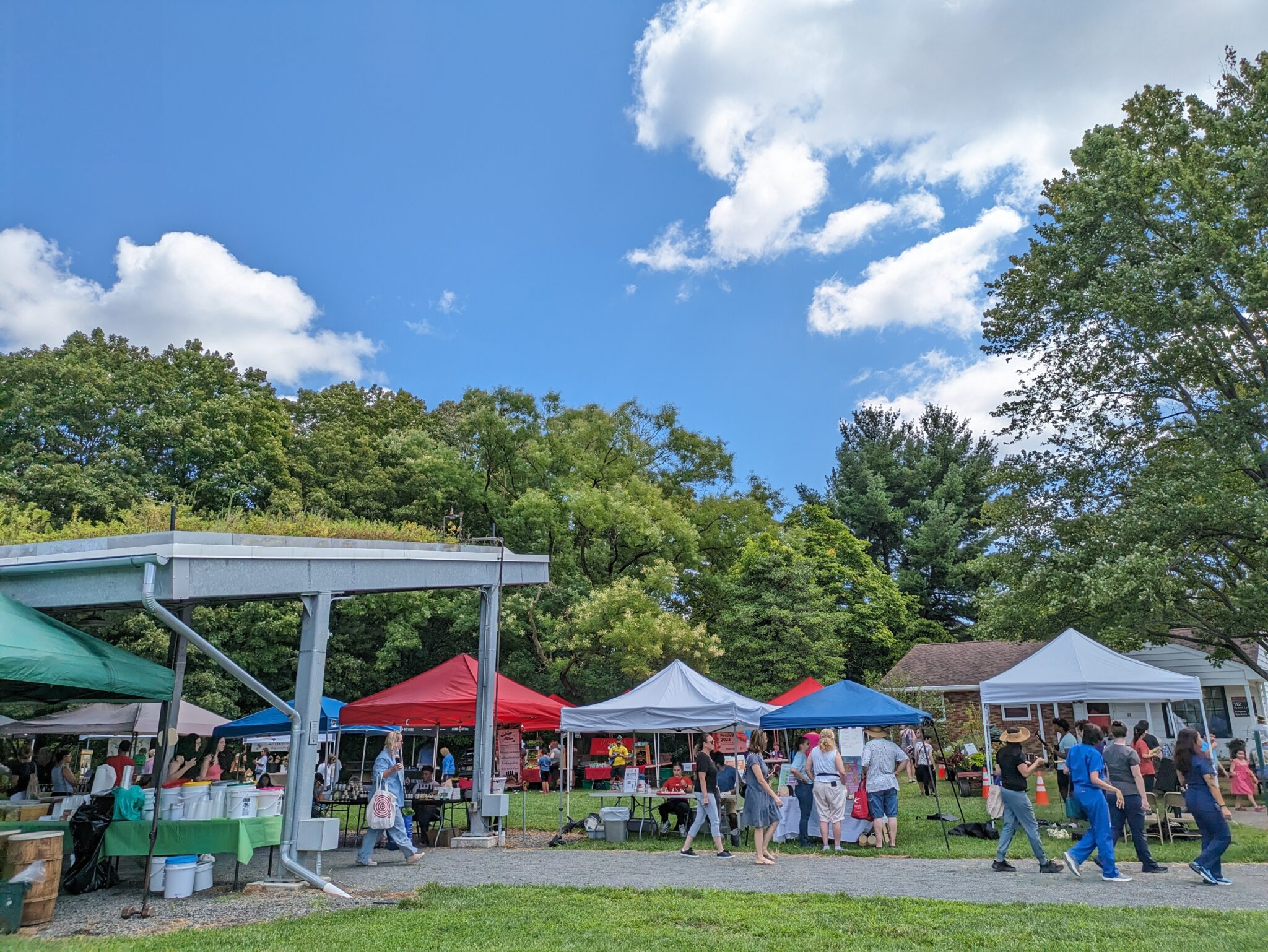 Cook’s Market Rutgers Gardens